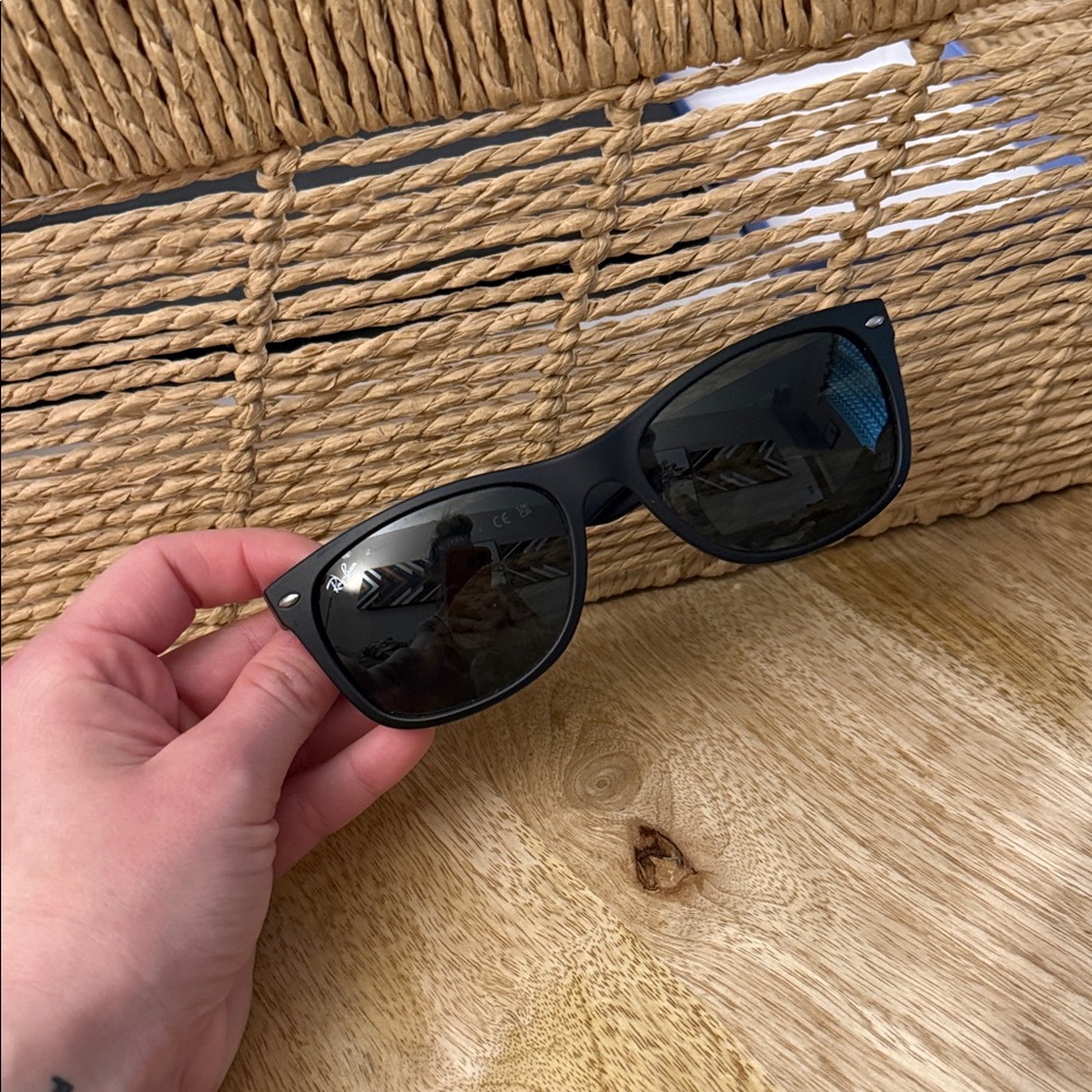 Ray-Ban Black Sunglasses